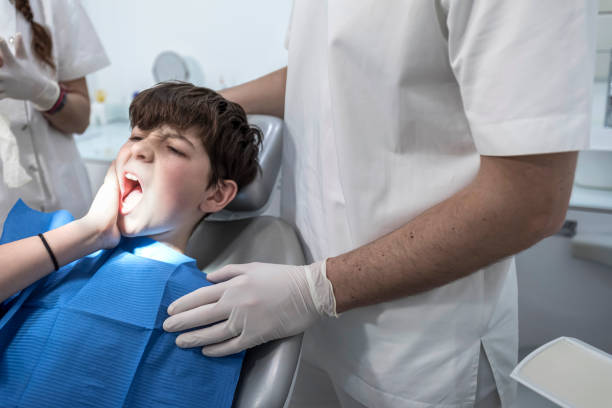 Best Cracked Tooth Emergency Dentist  in Lordsburg, NM
